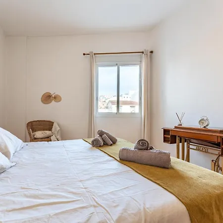 Malagasuite Beautiful Center Apartment
